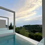 Hotel Myzith Luxury