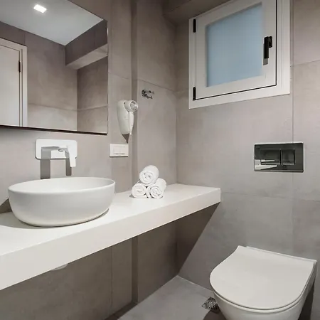 فندق Myzith Luxury Suites 3*