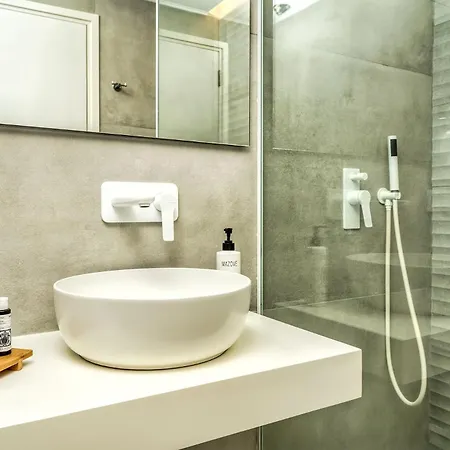 Myzith Luxury 3*