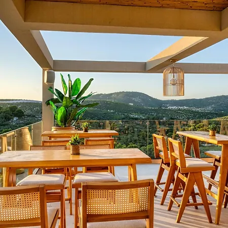 Myzith Luxury Suites 3*