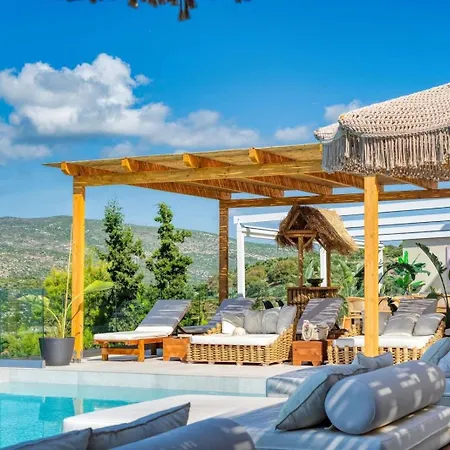 فندق Myzith Luxury Suites 3*