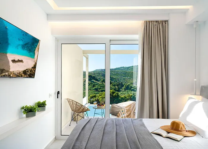 Myzith Luxury Ξενοδοχείο 3*