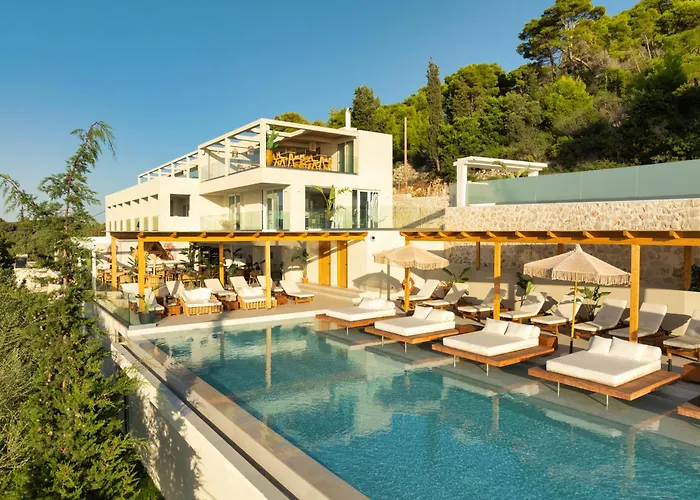 Ξενοδοχείο Myzith Luxury 3*