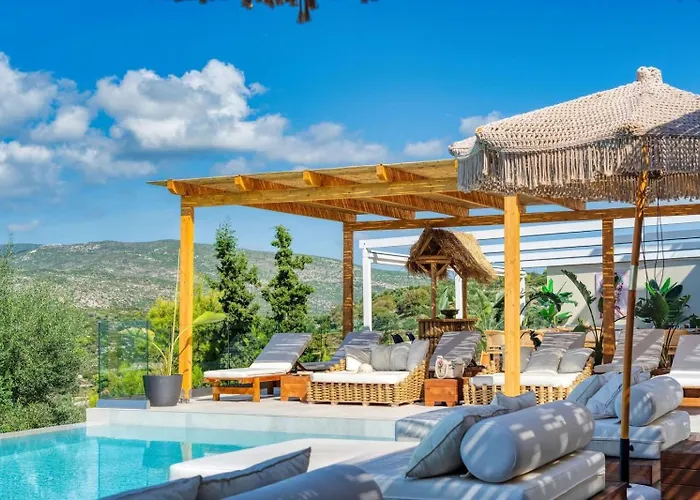 Ξενοδοχείο Myzith Luxury 3*